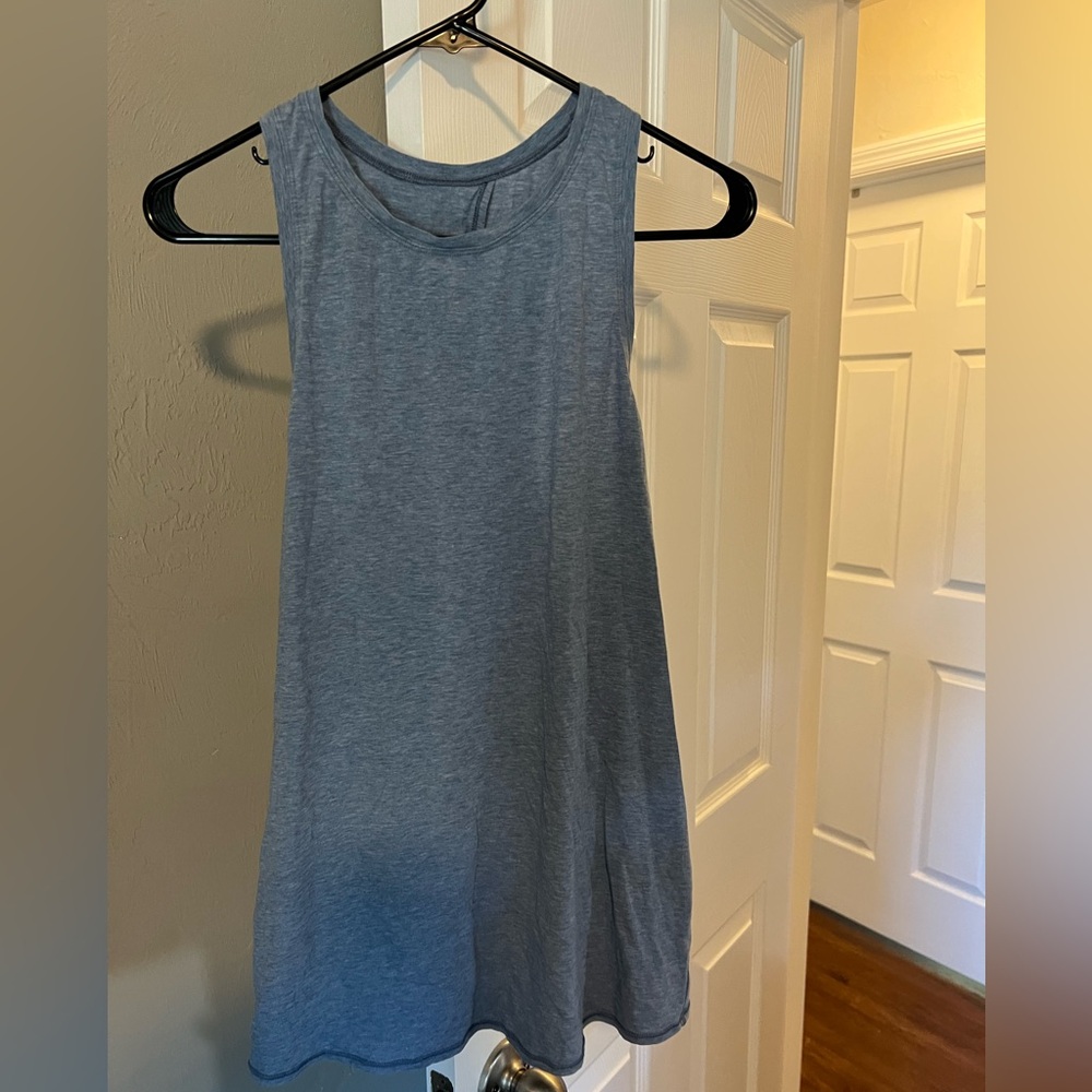 Lululemon open back tank top